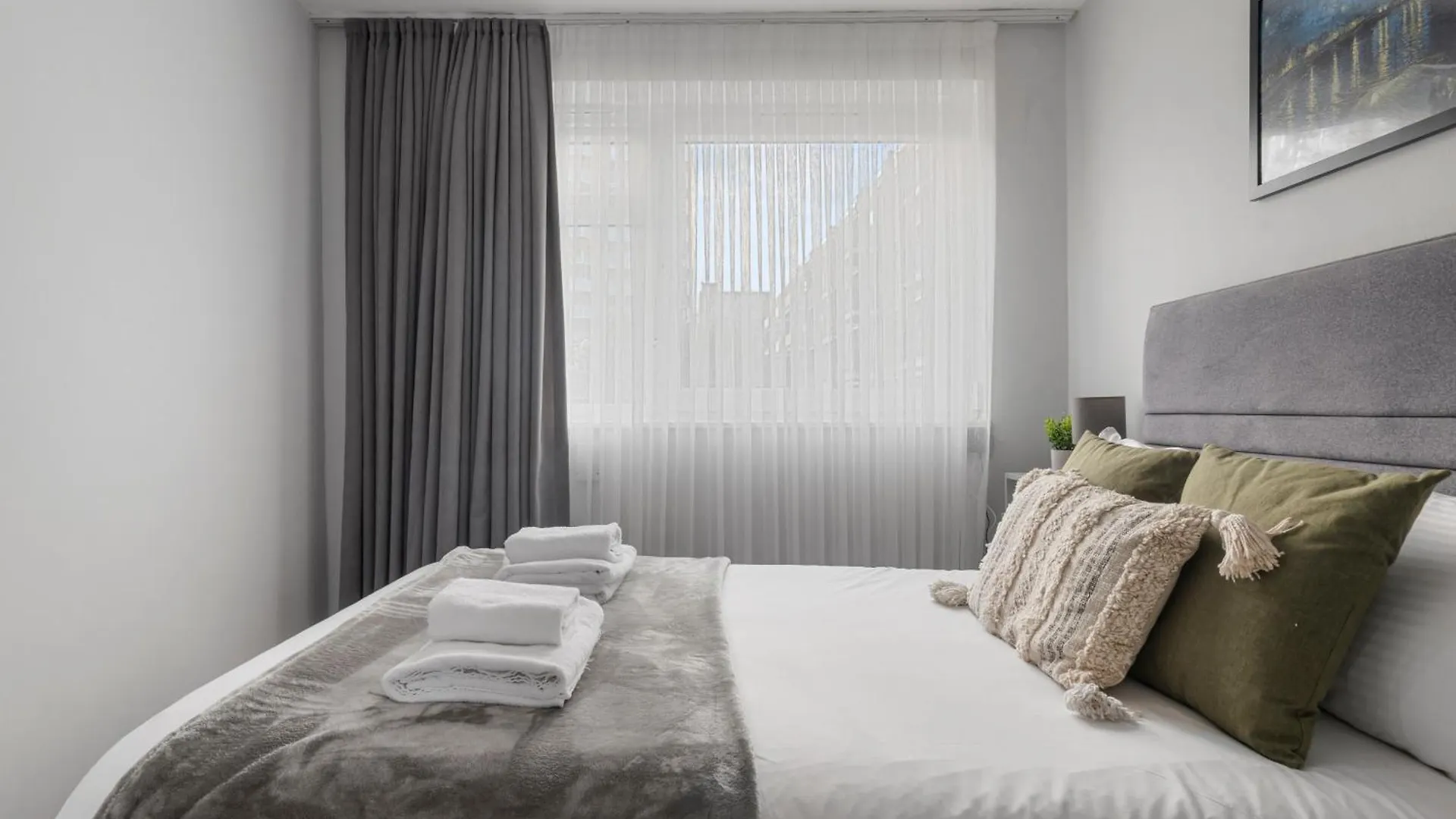Monthly Stay For 3-Bedroom Only 5 Minutes To Hoxton Station London 0*,