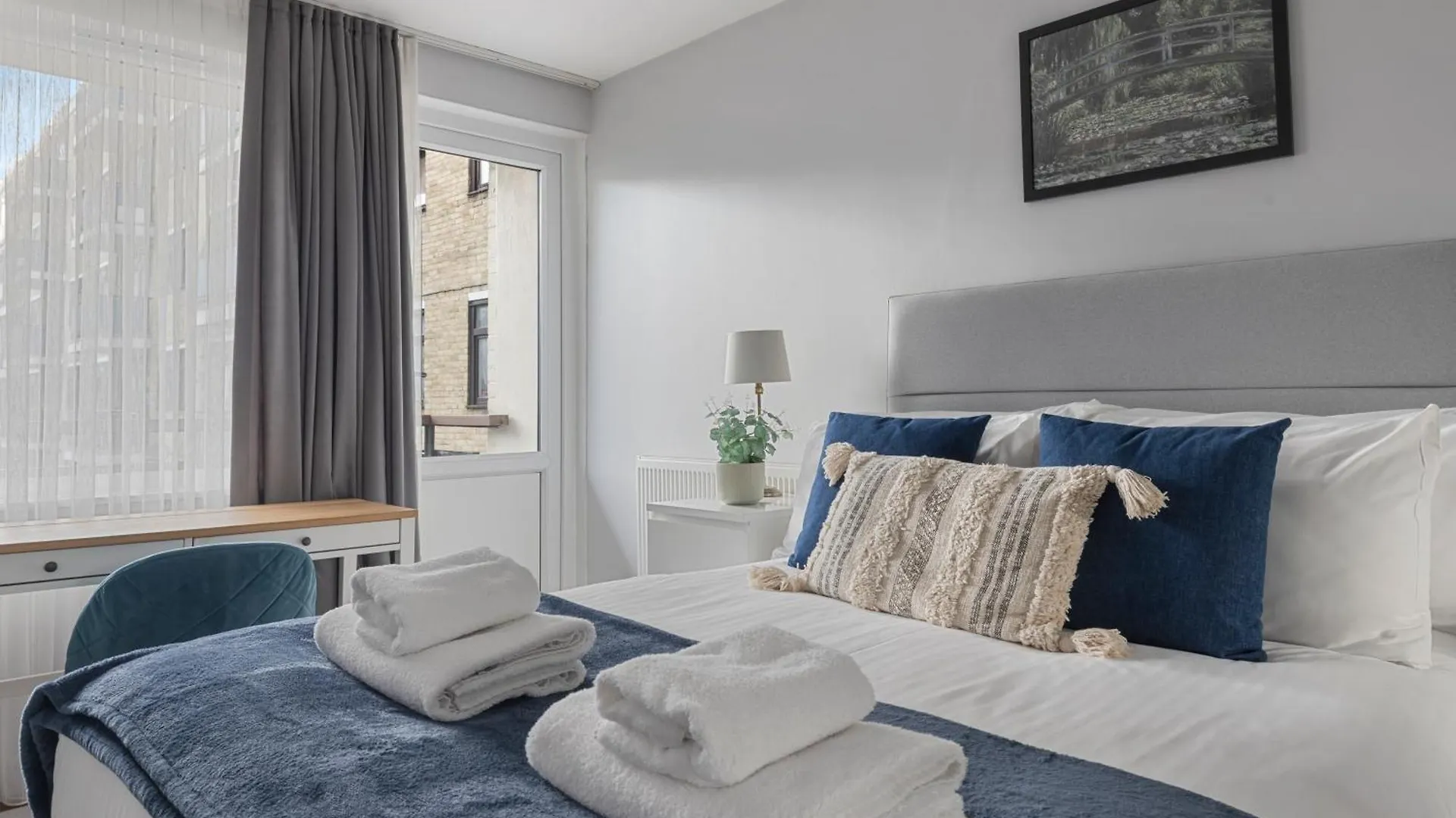 Apartment Monthly Stay For 3-Bedroom Only 5 Minutes To Hoxton Station London United Kingdom
